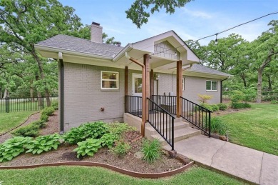 Welcome to this beautifully maintained secret garden retreat on Lake Kiowa Golf Course in Texas - for sale on GolfHomes.com, golf home, golf lot