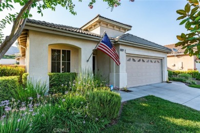Gorgeous *Newly Remodeled* Home located in Menifee's Premier 55+ on Menifee Lakes Country Club - Lakes in California - for sale on GolfHomes.com, golf home, golf lot