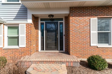 Completely Updated 4 Bedroom, 2.2 Bath Home in Prime Vernon on Vernon Hills Golf Course in Illinois - for sale on GolfHomes.com, golf home, golf lot
