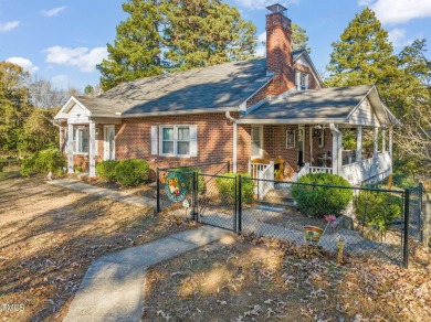 Start the New Year off right with this BRICK Cape on 2.5 ACRES on Kinderton Country Club in Virginia - for sale on GolfHomes.com, golf home, golf lot