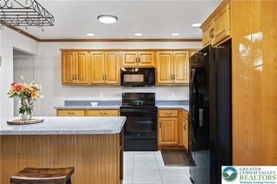 Beautifully refreshed and move-in ready, this charming townhouse on Shepherd Hills Golf Club in Pennsylvania - for sale on GolfHomes.com, golf home, golf lot