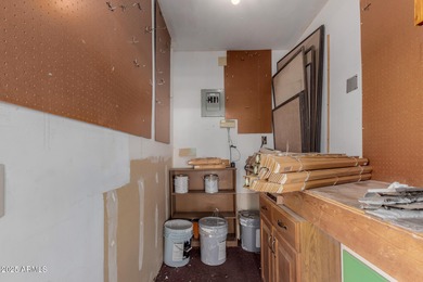 This property offers a great location in the Carriage Manor on Fountain of the Sun Country Club in Arizona - for sale on GolfHomes.com, golf home, golf lot