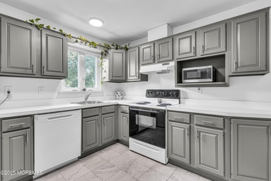 Welcome Home! Move-in ready and located on a quiet cul-de-sac on Keswick Village Golf Course in New Jersey - for sale on GolfHomes.com, golf home, golf lot