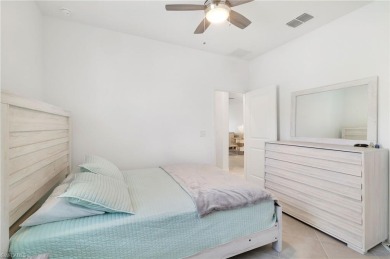 Beautiful 3 Bedroom Villa in The Groves at Orange Blossom! This on Valencia Golf and Country Club in Florida - for sale on GolfHomes.com, golf home, golf lot