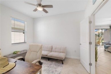 Beautiful 3 Bedroom Villa in The Groves at Orange Blossom! This on Valencia Golf and Country Club in Florida - for sale on GolfHomes.com, golf home, golf lot