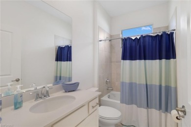 Beautiful 3 Bedroom Villa in The Groves at Orange Blossom! This on Valencia Golf and Country Club in Florida - for sale on GolfHomes.com, golf home, golf lot