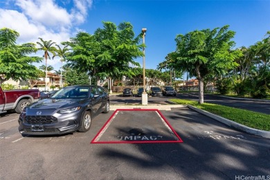 Come see this RARE 3 bed, 2 bath, 2 parking GROUND FLOOR, corner on Kapolei Golf Course in Hawaii - for sale on GolfHomes.com, golf home, golf lot