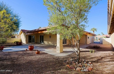 Welcome to the popular Shawnee Plan in the vibrant, active adult on Cottonwood Country Club in Arizona - for sale on GolfHomes.com, golf home, golf lot