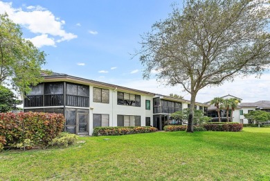 You are going to fall in love with this stunning 2 bedroom, 2 on Gleneagles Golf and Country Club in Florida - for sale on GolfHomes.com, golf home, golf lot