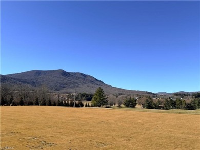 Beautifully laying lot with long range views of Mount Jefferson on Jefferson Landing Club in North Carolina - for sale on GolfHomes.com, golf home, golf lot