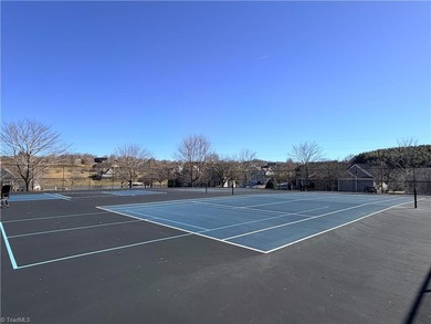 Beautifully laying lot with long range views of Mount Jefferson on Jefferson Landing Club in North Carolina - for sale on GolfHomes.com, golf home, golf lot