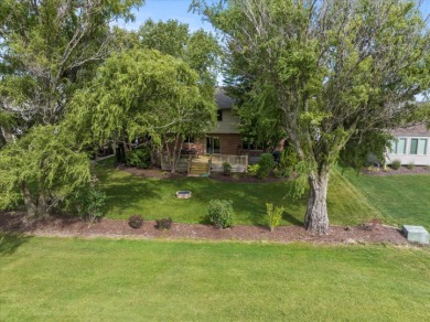 Immaculately maintained custom home that truly shows pride of on Broken Arrow Golf Club in Illinois - for sale on GolfHomes.com, golf home, golf lot
