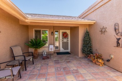 Beautiful 2 bedroom, 2 bath home in Fountain of the Sun, a 55+ on Fountain of the Sun Country Club in Arizona - for sale on GolfHomes.com, golf home, golf lot