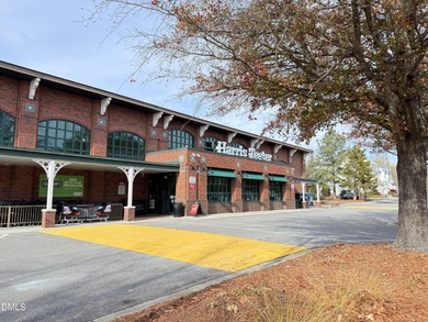 Gorgeous Hilltop Condo end unit overlooking the trees! Refined on Chapel Hill Country Club in North Carolina - for sale on GolfHomes.com, golf home, golf lot