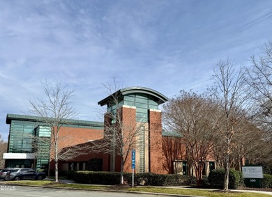Gorgeous Hilltop Condo end unit overlooking the trees! Refined on Chapel Hill Country Club in North Carolina - for sale on GolfHomes.com, golf home, golf lot