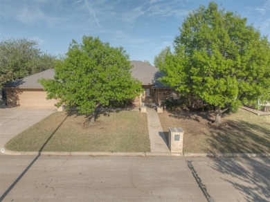 Beautifully appointed 4-bedroom, 2.5 bath home located on the on The Greens Country Club in Oklahoma - for sale on GolfHomes.com, golf home, golf lot