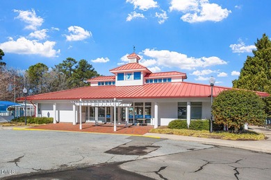 Gorgeous Hilltop Condo end unit overlooking the trees! Refined on Chapel Hill Country Club in North Carolina - for sale on GolfHomes.com, golf home, golf lot
