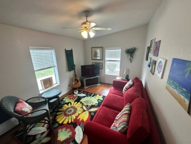 Beautiful stucco home on a quiet cul de sac. Tastefully updated on Del Tura Golf and Country Club in Florida - for sale on GolfHomes.com, golf home, golf lot