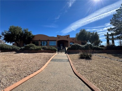 Enjoy easy desert living in the welcoming golf course community on Valle Vista Golf Course in Arizona - for sale on GolfHomes.com, golf home, golf lot