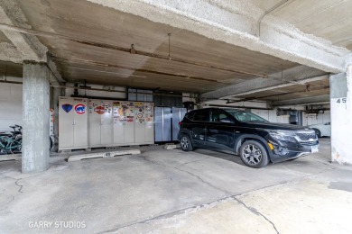 Spacious 2 bed 2 bath condo on the 4th floor with a private on Oak Meadows Golf Club in Illinois - for sale on GolfHomes.com, golf home, golf lot