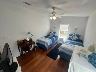 Beautiful stucco home on a quiet cul de sac. Tastefully updated on Del Tura Golf and Country Club in Florida - for sale on GolfHomes.com, golf home, golf lot