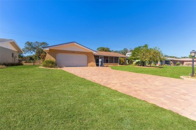 Showroom quality  move-in ready! Over 2,700 of total square on North Lakes Golf Course in Florida - for sale on GolfHomes.com, golf home, golf lot