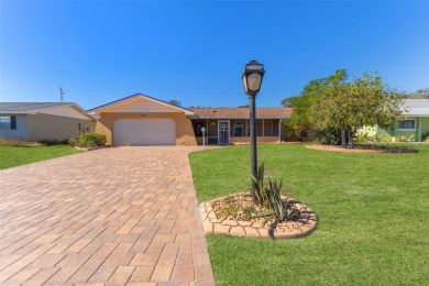 Showroom quality  move-in ready! Over 2,700 of total square on North Lakes Golf Course in Florida - for sale on GolfHomes.com, golf home, golf lot