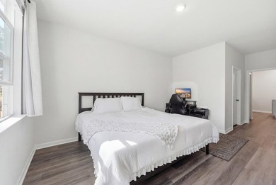 Step into this well maintained 3-bedroom, 2-bath home that on Palmetto Greens Golf and Country Club in South Carolina - for sale on GolfHomes.com, golf home, golf lot