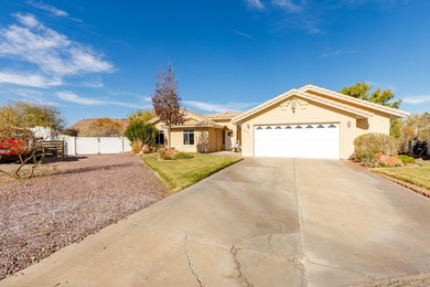 This charming home sits on a premier golf course lot, offering on St. George Golf Course in Utah - for sale on GolfHomes.com, golf home, golf lot