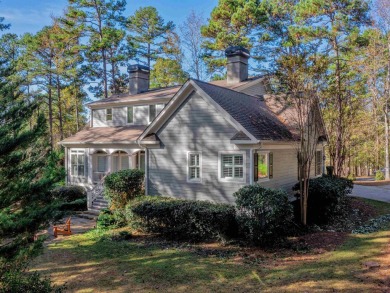 Super cute and newly renovated home in Reynolds Lake Oconee. New on Reynolds Lake Oconee - The Oconee in Georgia - for sale on GolfHomes.com, golf home, golf lot