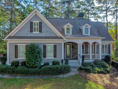 Super cute and newly renovated home in Reynolds Lake Oconee. New on Reynolds Lake Oconee - The Oconee in Georgia - for sale on GolfHomes.com, golf home, golf lot