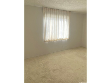Rarely available,this 2 bedroom, 2 bath corner end- unit condo on Pearl Country Club in Hawaii - for sale on GolfHomes.com, golf home, golf lot
