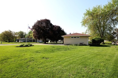 This well-built home is in a GREAT location with-in a very nice on Cedar Pointe Golf Course in Iowa - for sale on GolfHomes.com, golf home, golf lot
