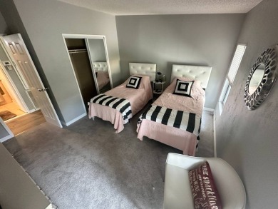 This well loved 2 bedroom, 2 bathroom Palm Harbor home is being on Del Tura Golf and Country Club in Florida - for sale on GolfHomes.com, golf home, golf lot