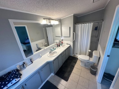 This well loved 2 bedroom, 2 bathroom Palm Harbor home is being on Del Tura Golf and Country Club in Florida - for sale on GolfHomes.com, golf home, golf lot