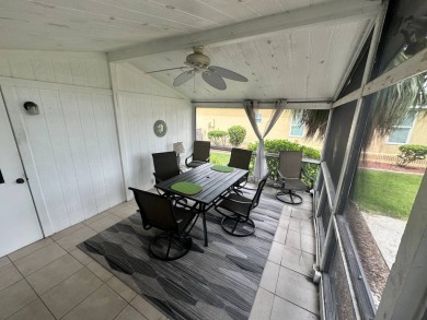 This well loved 2 bedroom, 2 bathroom Palm Harbor home is being on Del Tura Golf and Country Club in Florida - for sale on GolfHomes.com, golf home, golf lot