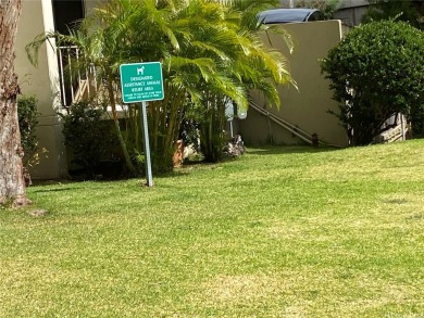 Rarely available,this 2 bedroom, 2 bath corner end- unit condo on Pearl Country Club in Hawaii - for sale on GolfHomes.com, golf home, golf lot