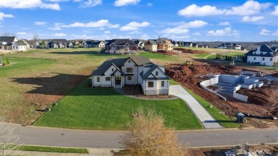 Beautiful new construction home in the Overlook of Olde Stone on The Club At Olde Stone in Kentucky - for sale on GolfHomes.com, golf home, golf lot