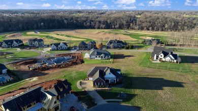 Beautiful new construction home in the Overlook of Olde Stone on The Club At Olde Stone in Kentucky - for sale on GolfHomes.com, golf home, golf lot