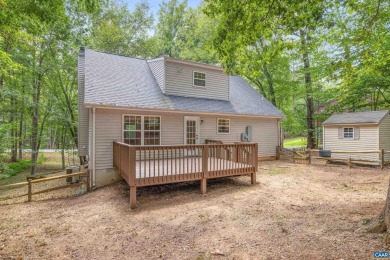 Welcome to 426 Jefferson Dr -- a beautifully refreshed home in on Lake Monticello Golf Course in Virginia - for sale on GolfHomes.com, golf home, golf lot