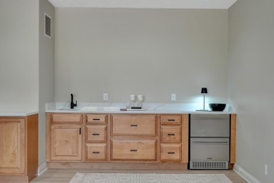 Beautifully remodeled 4 bed, 3 bath townhouse with just over on Wilderness Ridge Golf Club in Nebraska - for sale on GolfHomes.com, golf home, golf lot