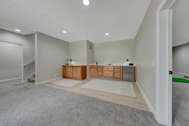 Beautifully remodeled 4 bed, 3 bath townhouse with just over on Wilderness Ridge Golf Club in Nebraska - for sale on GolfHomes.com, golf home, golf lot