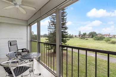 Great opportunity to own a beautiful apartment in a quiet 55+ on Inverrary Country Club in Florida - for sale on GolfHomes.com, golf home, golf lot