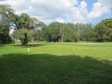 Welcome to this beautifully furnished upgraded 2-bedroom on Palm-Aire Country Club and Resort - Palms in Florida - for sale on GolfHomes.com, golf home, golf lot