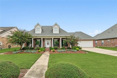 Stunning home in the golf course community of Stonebridge Gretna on Stonebridge Golf Club of New Orleans in Louisiana - for sale on GolfHomes.com, golf home, golf lot