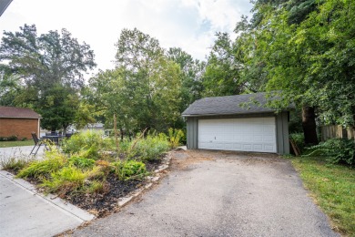 Welcome to this beautifully maintained 3 bed, 1 bath home that on Grand View Golf Course in Iowa - for sale on GolfHomes.com, golf home, golf lot
