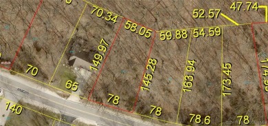 Four Seasons Building Lot that is fairly level and wooded on Seasons Ridge At Four Seasons in Missouri - for sale on GolfHomes.com, golf home, golf lot
