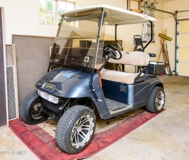 PRICE DROP!! This is the VERY POPULAR Barcelona Model in the on Oakwood Golf Club  in Arizona - for sale on GolfHomes.com, golf home, golf lot