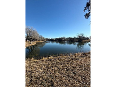 Build Your Dream on Water! - 29 North Shore Circle, Waco, TX

 on The Lake Country Club - Lake Waco in Texas - for sale on GolfHomes.com, golf home, golf lot