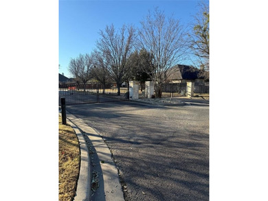 Build Your Dream on Water! - 29 North Shore Circle, Waco, TX

 on The Lake Country Club - Lake Waco in Texas - for sale on GolfHomes.com, golf home, golf lot